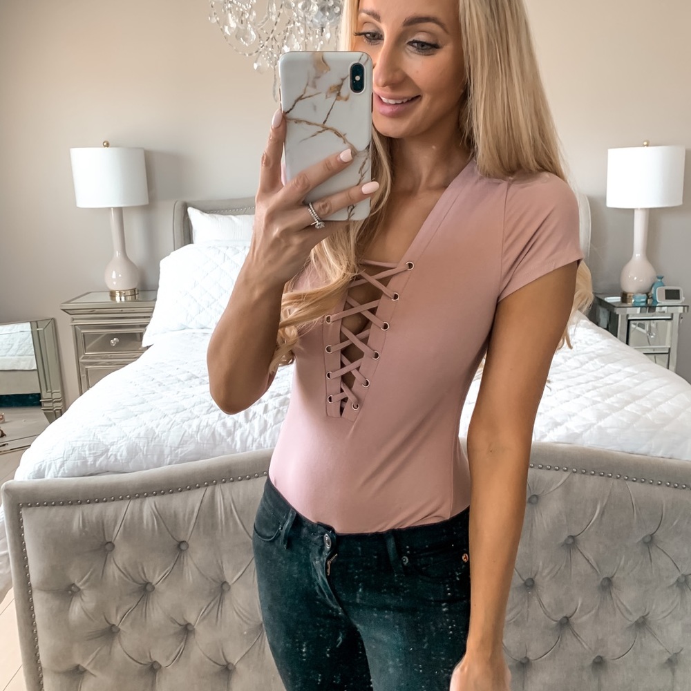 Dusty Mauve Lace Up Bodysuit - Picture 9 of 12